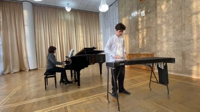 Илья Веденеев - П.И.Чайковский - Русский танец смотреть онлайн