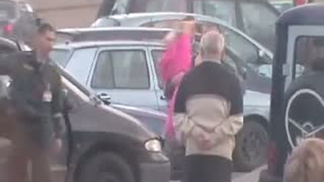 забрали за танцы голышом