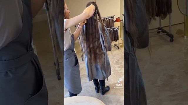 Срезала длинные волосы, почти налысо?♀️ смотреть онлайн