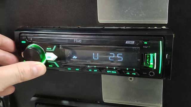 Лучшая бюджетная магнитола, СУПЕР дешёвые автомагнитолы, начальный уровеньACV1701,FIVE 24R,AURA104B смотреть онлайн