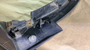 СНЯТЬ И УСТАНОВИТЬ ПЕРЕДНИЙ БАМПЕР НИССАН КАШКАЙ.