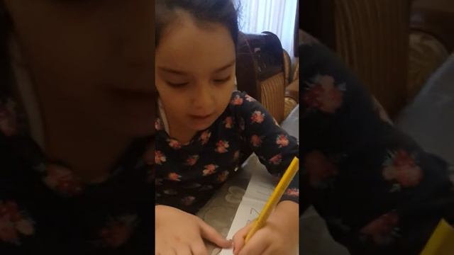 учим писать цифру 2 в месте с Айлашкой смотреть онлайн