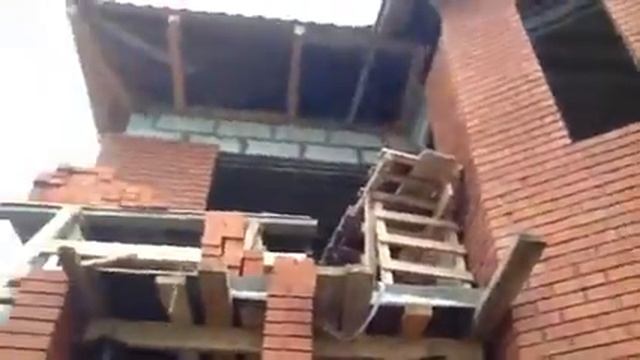 Облицевали кирпичом фасад дома за 20дней смотреть онлайн