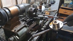Нарезка резьбы с применением червячного редуктора и токарного станка