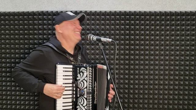 "Я встретил розу". Новая аранжировка !!!! смотреть онлайн