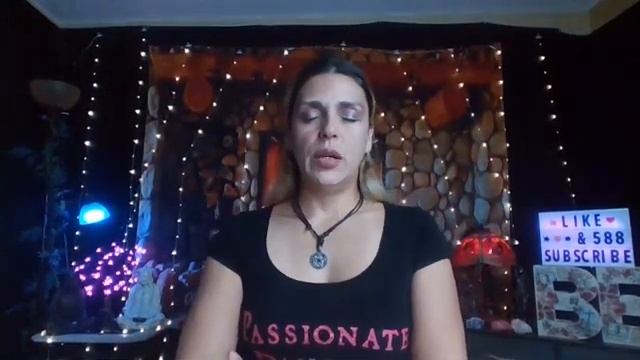 TAROT...Free Live Stream!! Free Psychic Tarot Oracle Auto Writing Pendulum Readings смотреть онлайн