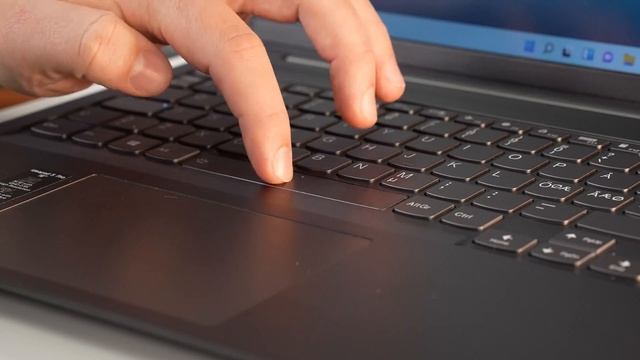 Suverän vardagslaptop med potential till mer - Lenovo Ideapad 5 Pro 16 смотреть онлайн