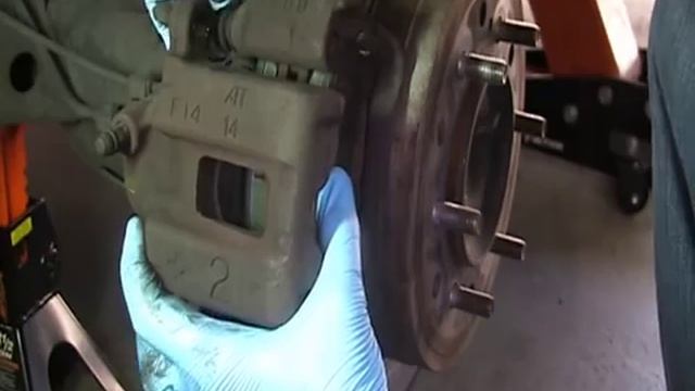 How to Replace Rear Brake Pads on Your Toyota Sequoia смотреть онлайн