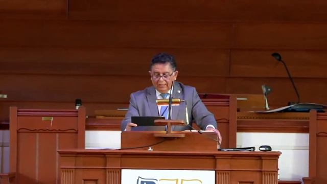"Falling short of God’s glory: Man’s inability to save himself" - Rev. José Héctor Oyarce смотреть онлайн