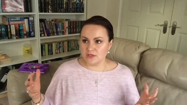 S4E17- Новогоднее парфюмерное ̶о̶л̶и̶в̶ь̶е̶ попурри смотреть онлайн