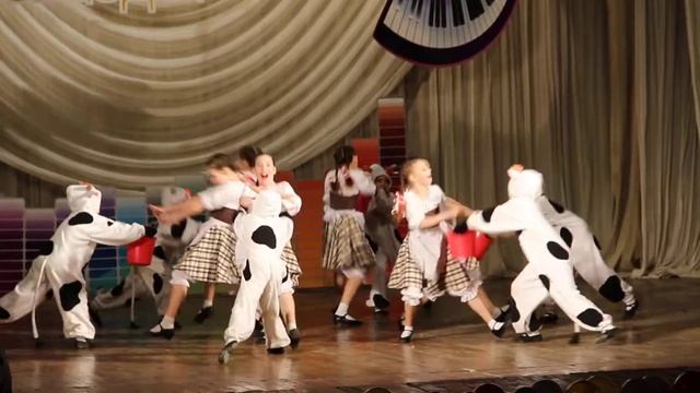 Ансамбль "Вдохновение" Детской школы искусств Приволжского р-на г.Казани, "Случай на ранчо" смотреть онлайн