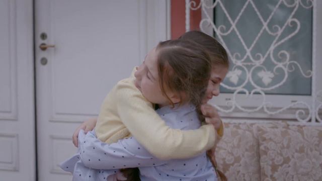 Elif'le İnci tekrar buluşuyor! | Elif 752. Bölüm смотреть онлайн