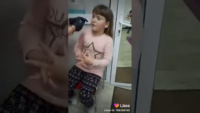 Мне прокололи уши!!😜😜 смотреть онлайн