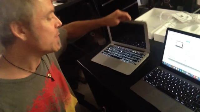 ReBoxing new Apple MacBook Retina 12", part 2, No Thunderbolt! смотреть онлайн