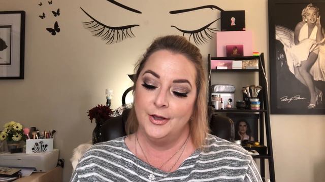 GLAMLITE FOODIE BOX UNBOXING смотреть онлайн