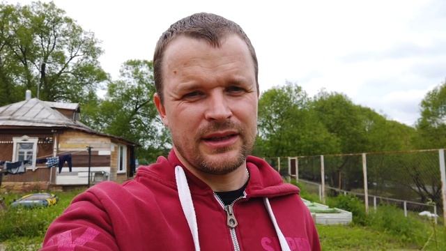 Деревенские будни. Нас затопило. Ставим ловушки для пчел с Семеном. Привезли сено. смотреть онлайн