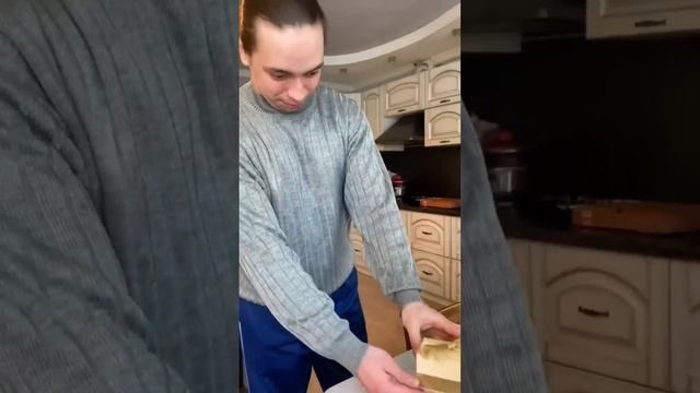 Топ подарков бати с работы? смотреть онлайн