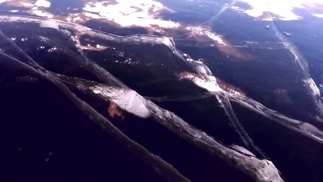 трескучий лед на озере смотреть онлайн