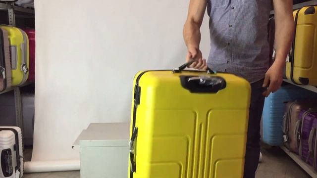 Чемодан L PC 00162 смотреть онлайн