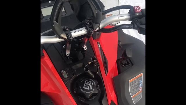 Skidoo Skandic WT 900 ACE 2022 walkaround смотреть онлайн