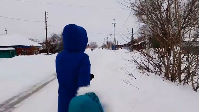 12 января 2023 г. /Потепление пришло с ветром /Поземка /Снова в школу /Покупки смотреть онлайн