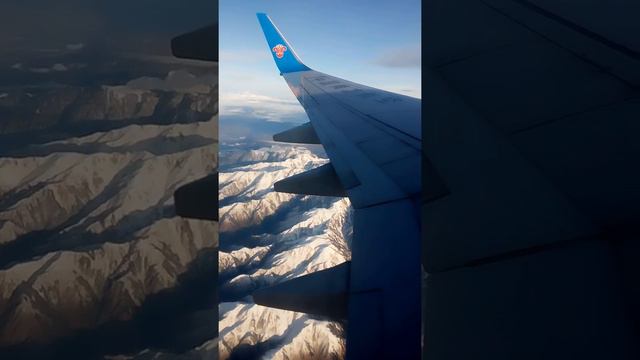 Горный пейзаж с высоты птичьего полёта смотреть онлайн