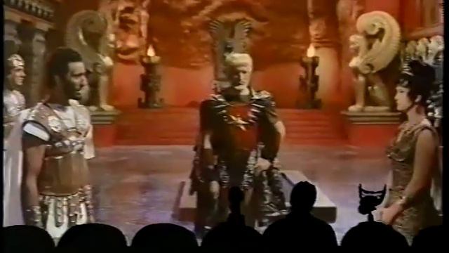 MST3k 412 - Hercules and the Captive Women смотреть онлайн