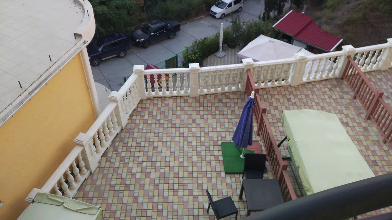 Утро начинается. Ялта, Отрадное.