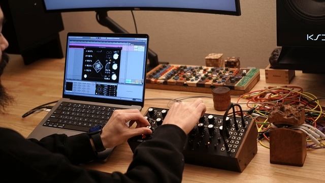swirl v.1.1 free-running with DFAM смотреть онлайн