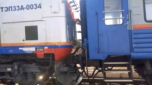 прибытие утреннего поезда №302 собщением Алматы-Семей, ТЭП33А-0034 смотреть онлайн