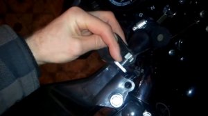 Мотоцикл глохнет при включении передачи - что делать?