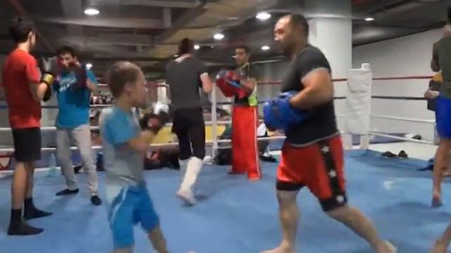 Бойцовский клуб "Қасқыр" Астана Арена смотреть онлайн