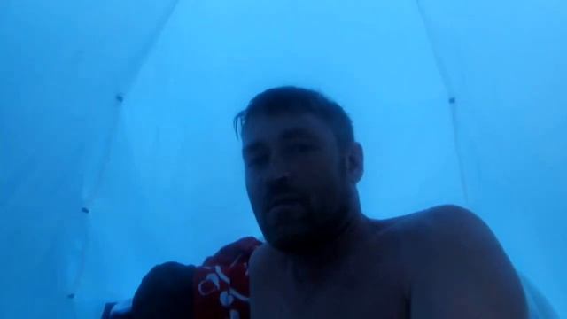 Спим на улице . смотреть онлайн