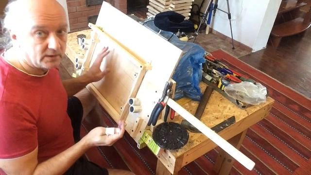 Самодельный станок для натяжки проволоки на рамки для ульев смотреть онлайн