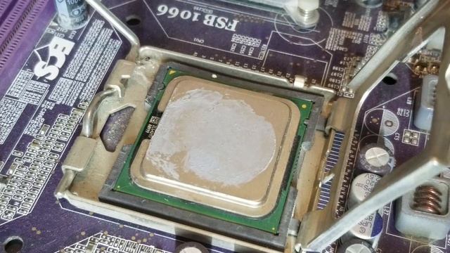 Como Instalar un Procesador Intel 775 1155 1150 1151Para Novatos смотреть онлайн