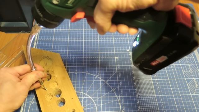 BOSCH: гибкие удлинители (хвостовик 1/4" HEX) смотреть онлайн