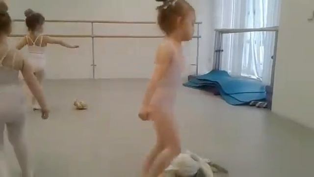 Открытый урок Русской Национальной балетной школы Илзе Лиепа смотреть онлайн