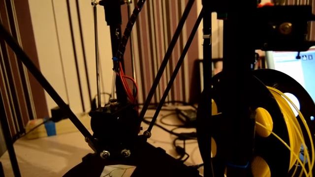Двухцветная 3D печать с расширением pauseAtZ в Cura смотреть онлайн