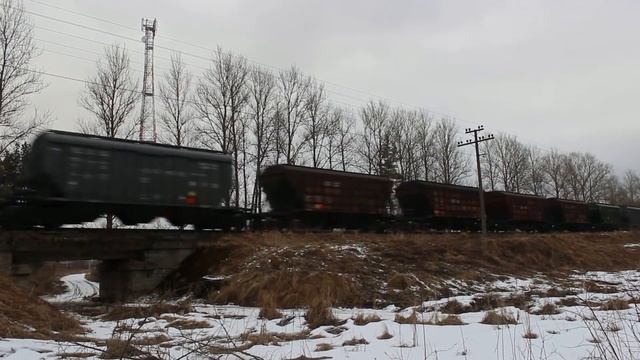 Перегон Моглино – Полковая. Псково-Рижская ж/д. Насыпь бывшей немецкой ж/д. Грузовые поезда. смотреть онлайн