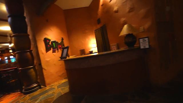 Checking Into Animal Kingdom Lodge! Savanna View Room Tour, Pool Day, AND JIKO Dinner Review смотреть онлайн