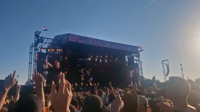 Bruce Springsteen - Out in the Street - Megaland, Landgraaf, the Netherlands - June 11, 2023 [4k] смотреть онлайн