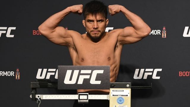 Адесанья дал совет Уиттакеру, Петр Ян о следующем сопернике, экс-боец UFC в EAGLE FC