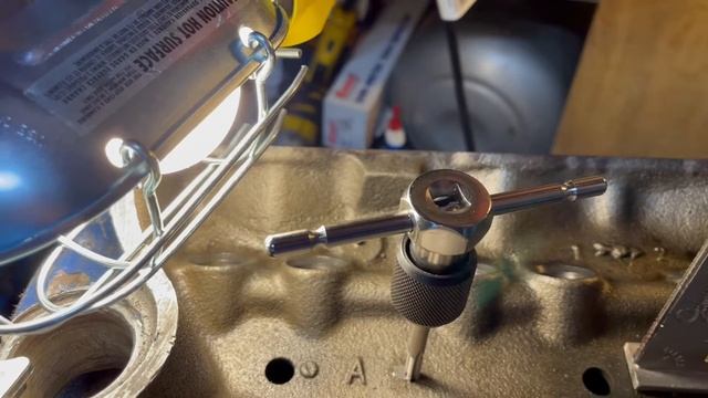 COMP Cams Hydraulic Roller Lifter Retro-fit Ford 289 302 Stroker Rebuild part 2 смотреть онлайн