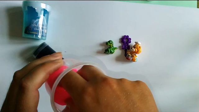 Learn colors - surprises inside Slime (Сюрпризы внутри Слайма-учим цвета) смотреть онлайн