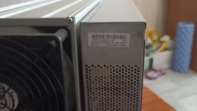 Получили ASICS ANTMINER S19 90TH 126 чипов, из Китая!