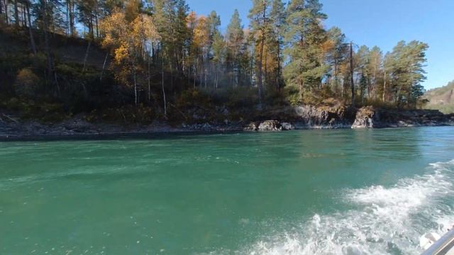 на лодках по Катуни