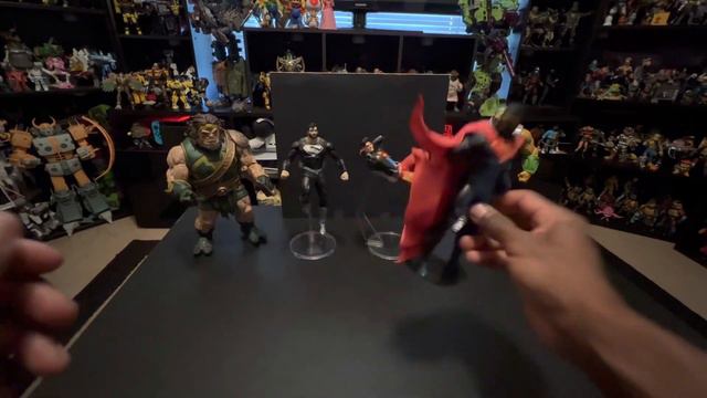 DC multi-verse, super man and super boy featuring Kingdom Come Batman! ￼ смотреть онлайн