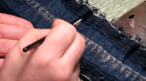 Как сделать имитацию потертости на джинсах