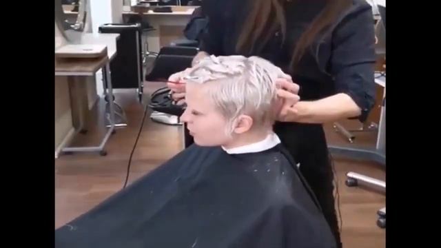 Very Short Pixie Haircut Tutorial | Haircut Tutorial For Women | Short Hair Transformation