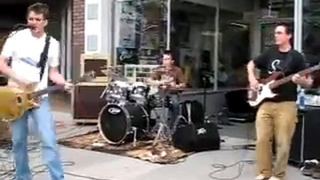 Matt Bailey Playing Bass for Ten Cent Wonder.mp4 смотреть онлайн